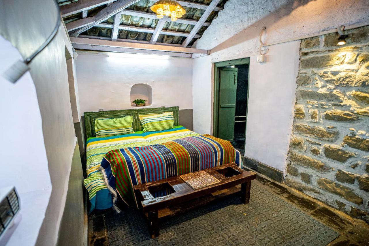 Вилла The Olive Hut Бир Экстерьер фото