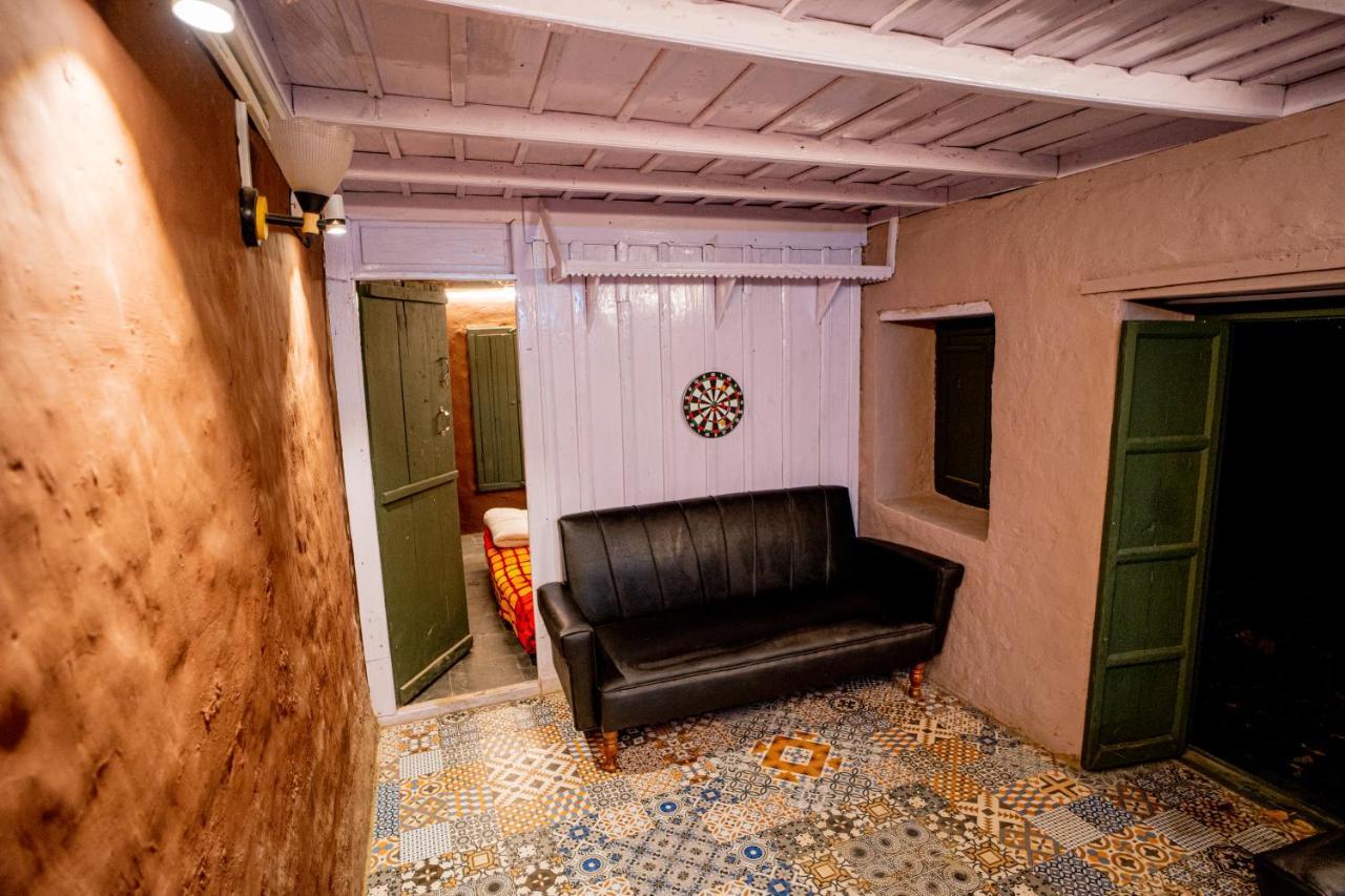 Вилла The Olive Hut Бир Экстерьер фото
